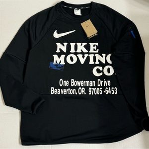 NWT NIKE Dri-Fit Men’s Long Sleeve Fitness Top